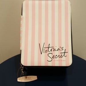 Victoria's Secret makeup case